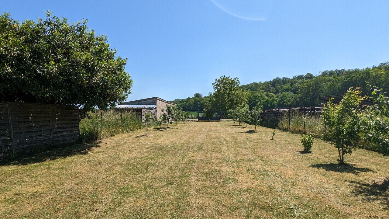 Photo of Outdoor in Longeaux