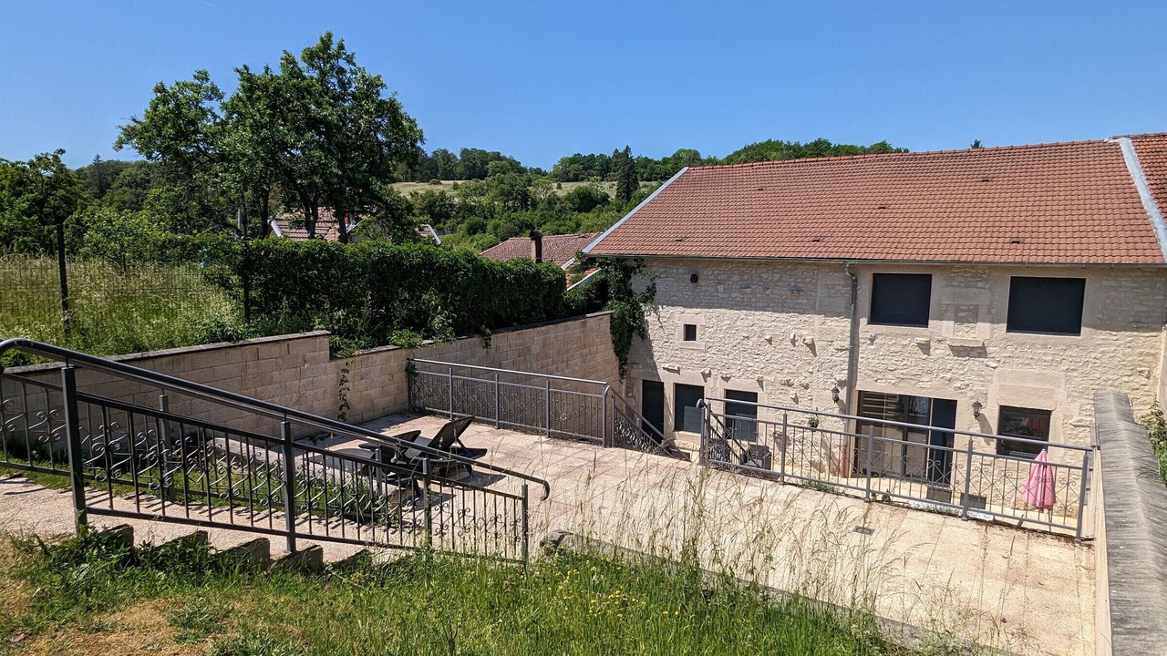 Photo of Outdoor in Longeaux