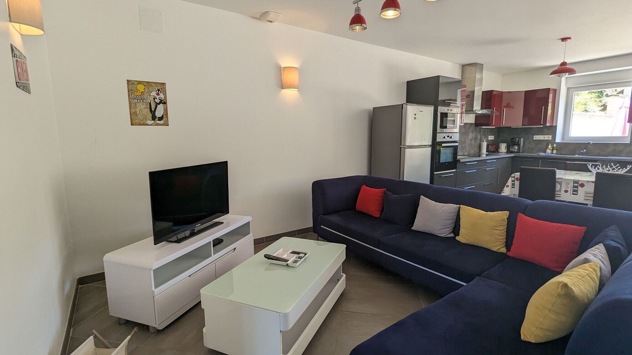 Photo of Livingroom in Longeaux