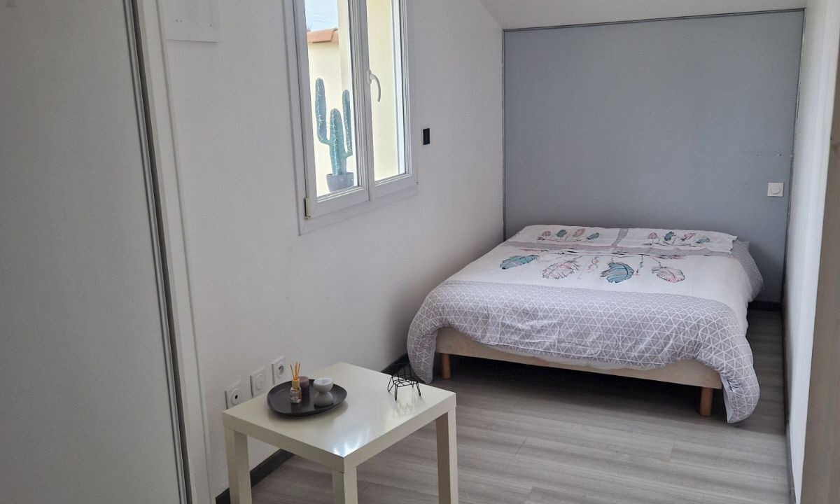 Photo of Bedroom in Chalons-en-Champagne