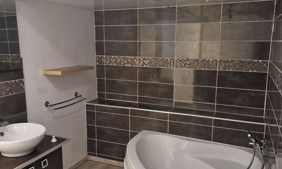 Photo of Bathroom in Chalons-en-Champagne