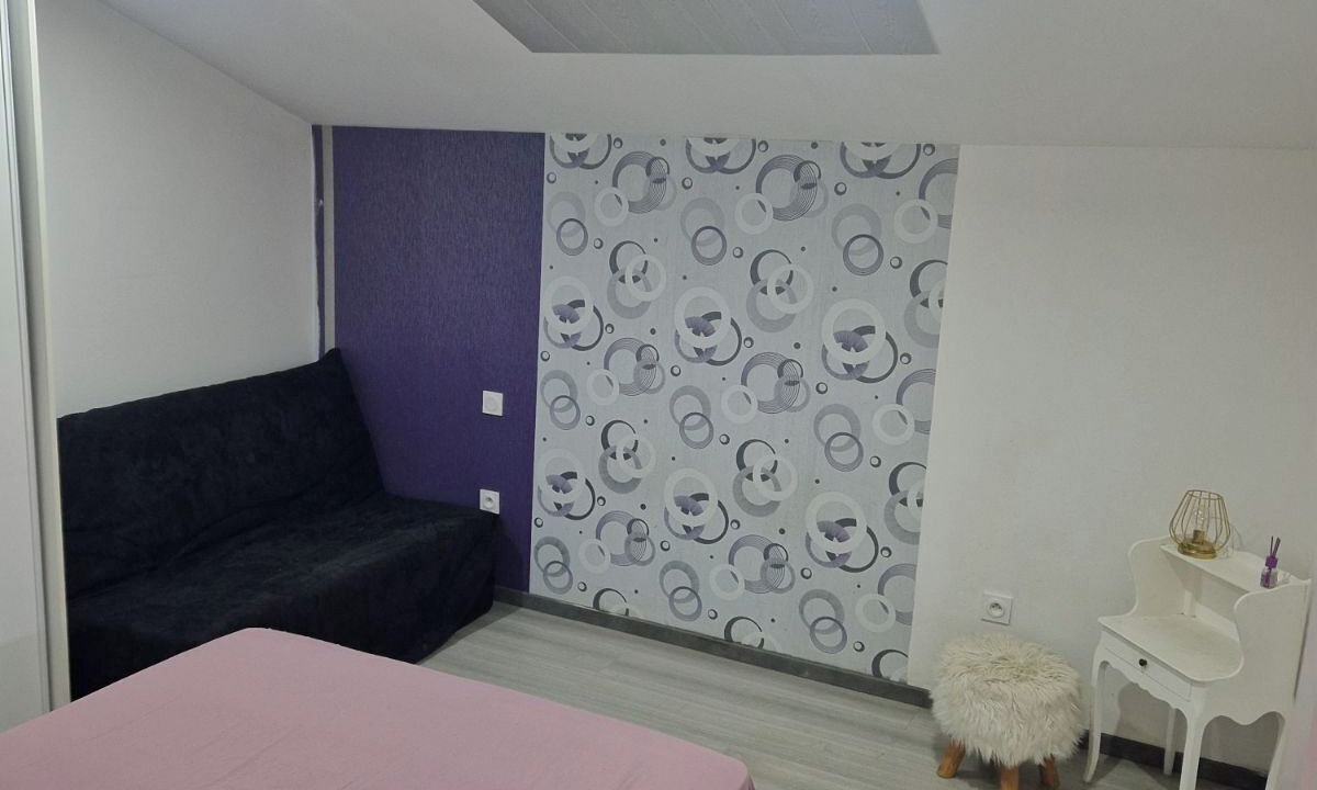 Photo of Bedroom in Chalons-en-Champagne