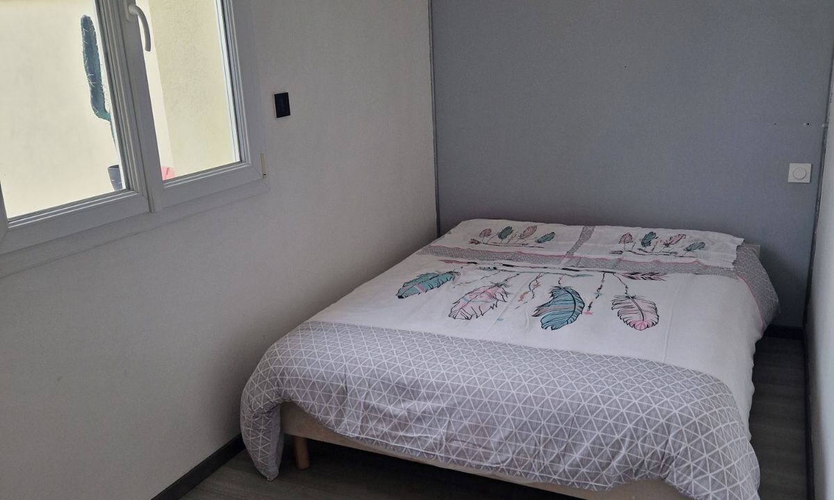 Photo of Bedroom in Chalons-en-Champagne
