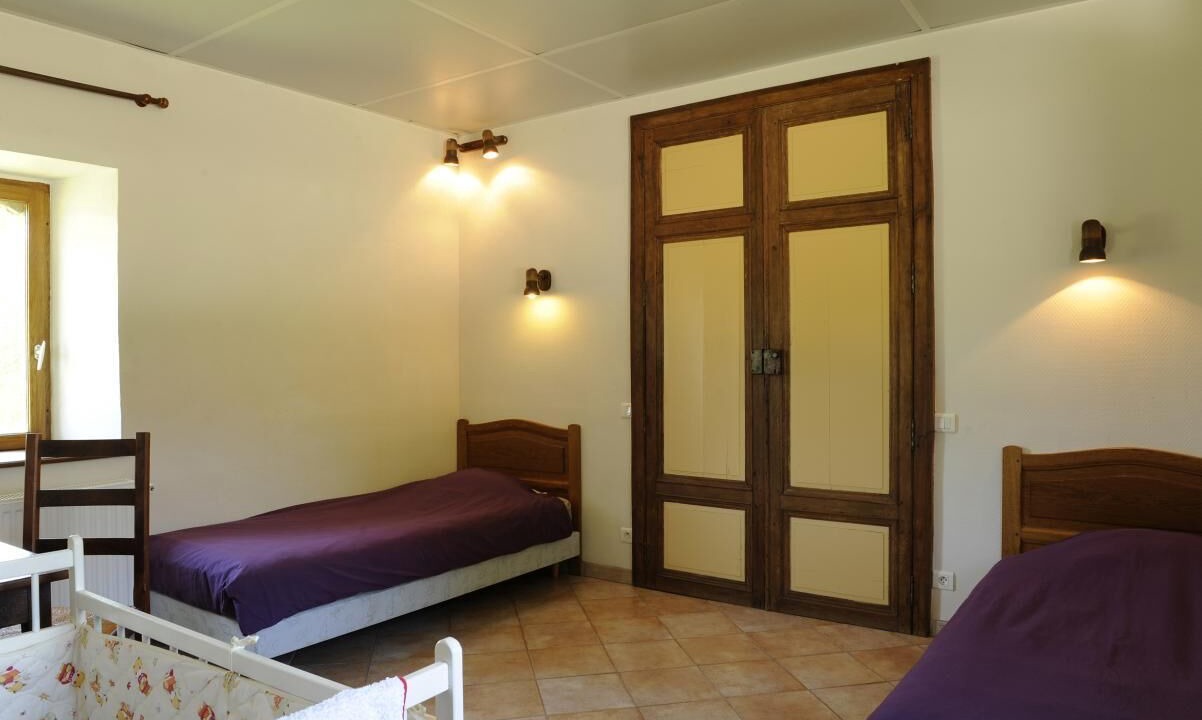 Photo of Bedroom in Colombe-le-Sec