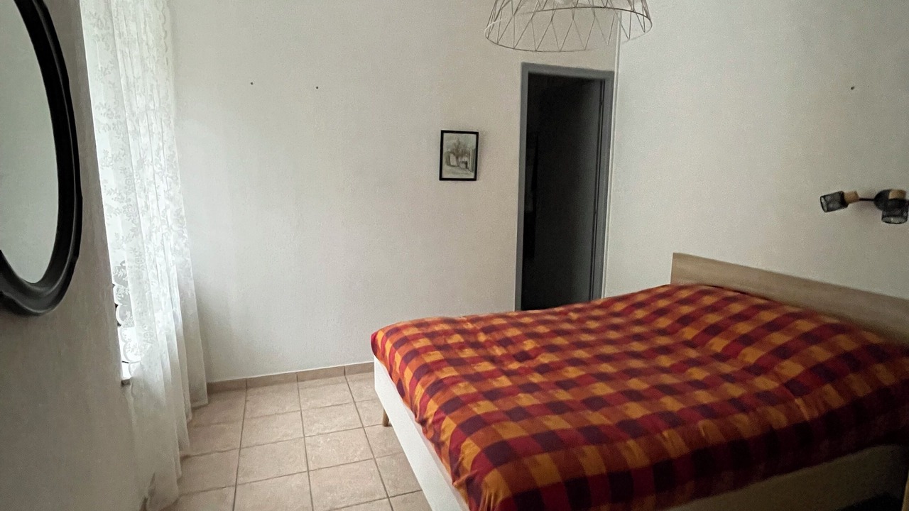 Photo of Bedroom in Campan
