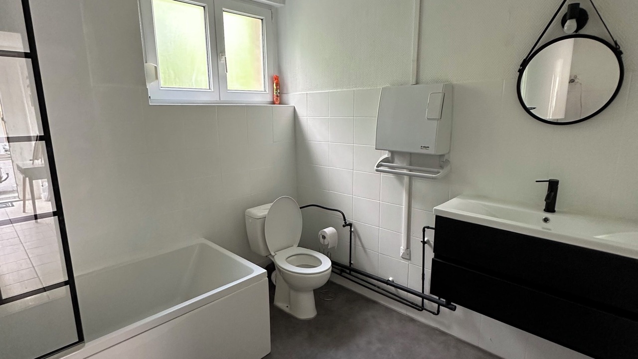 Photo of Bathroom in Hayange