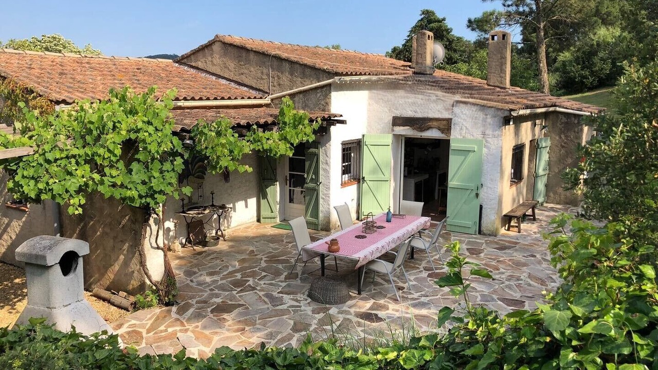 Photo of Outdoor in La Mole
