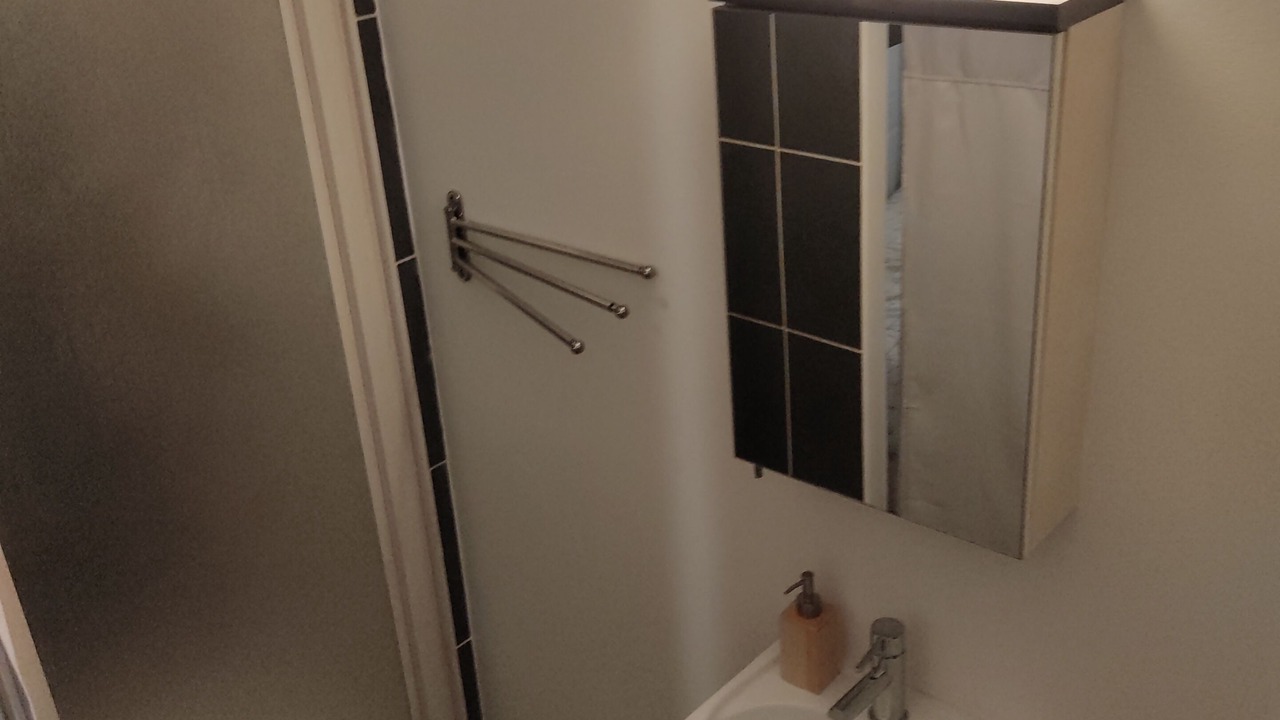 Photo of Bathroom in Chalons-en-Champagne