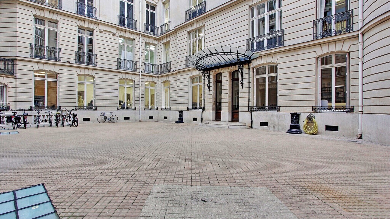 Photo of Outdoor in Porte-Dauphine