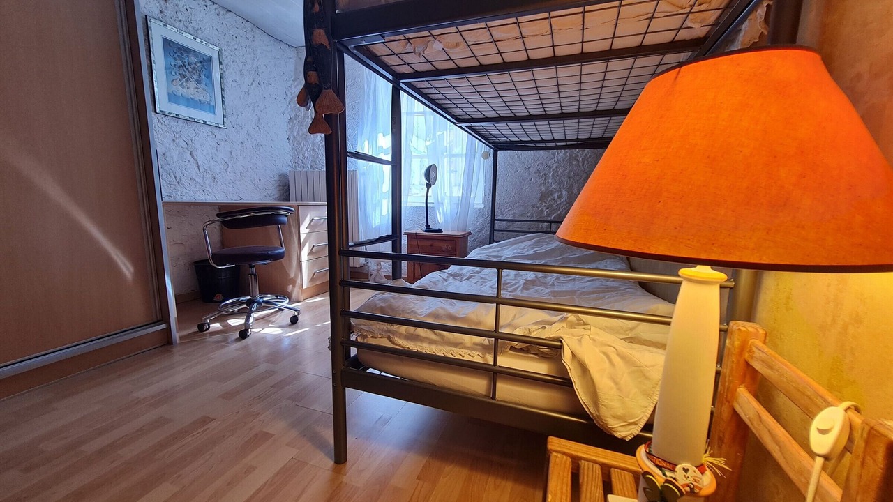 Photo of Bedroom in Bayonville-sur-Mad
