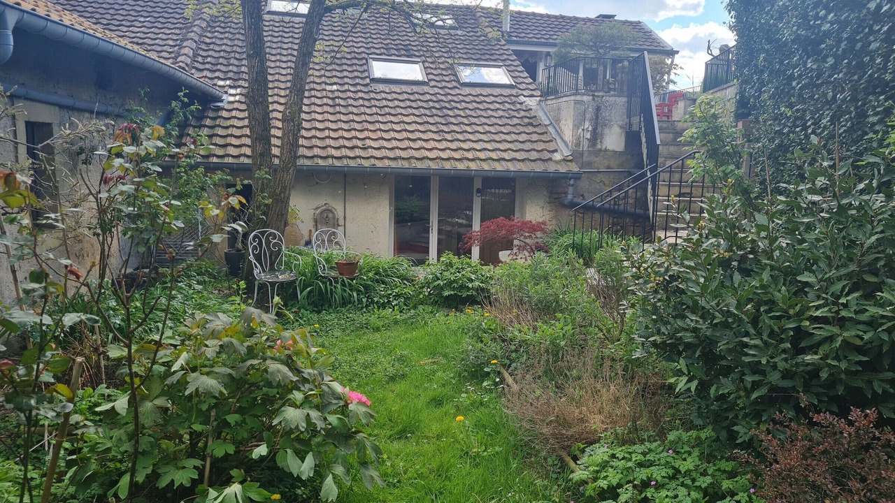 Photo of Outdoor in Bayonville-sur-Mad