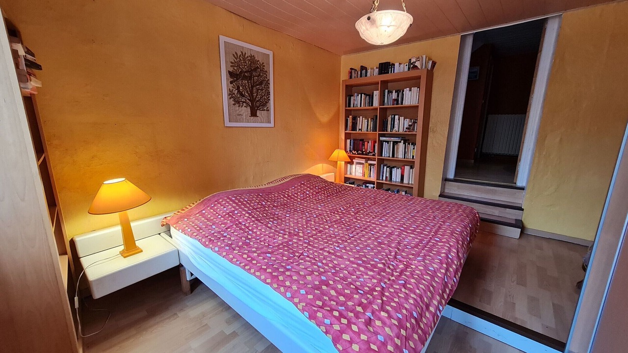 Photo of Bedroom in Bayonville-sur-Mad
