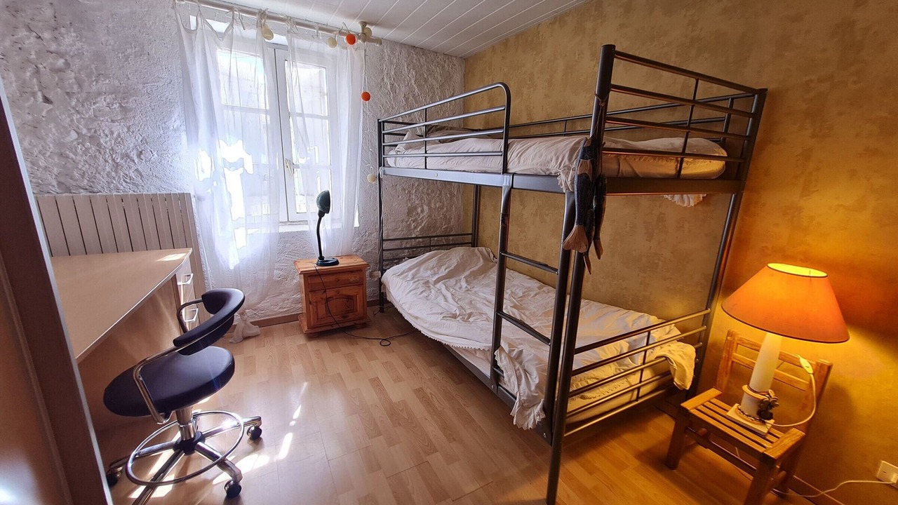 Photo of Bedroom in Bayonville-sur-Mad