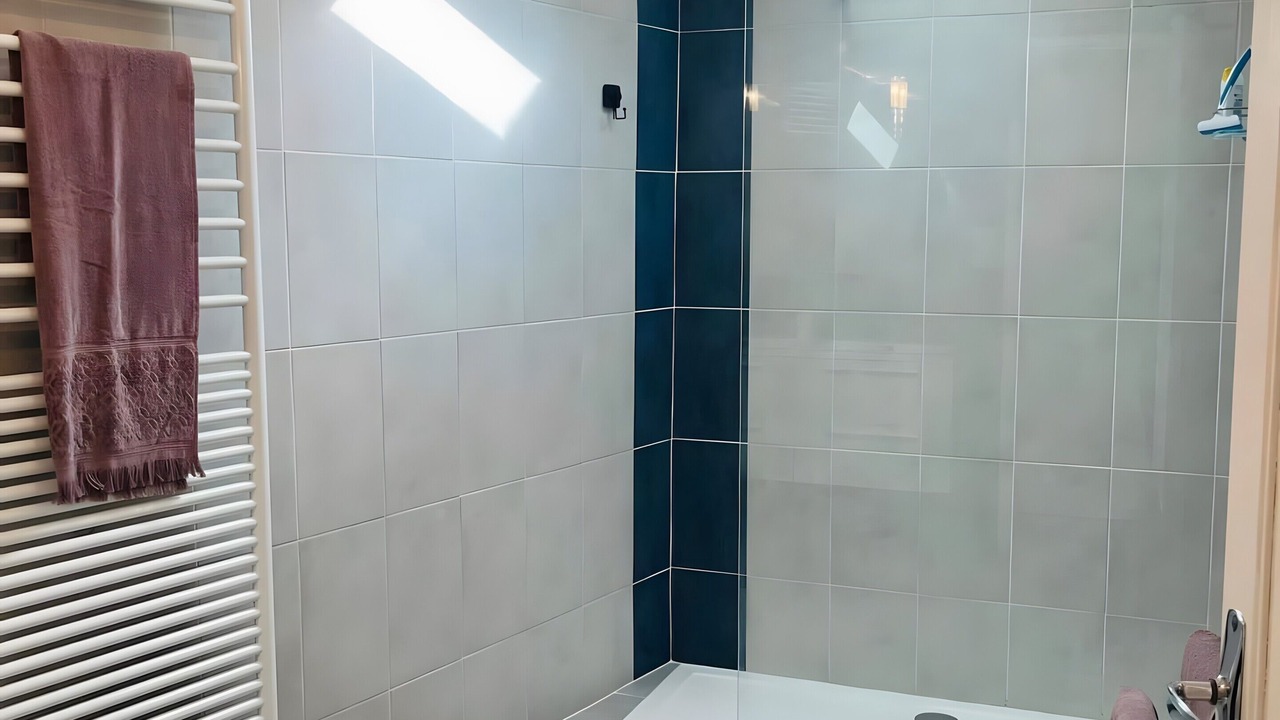 Photo of Bathroom in Saint-Florentin
