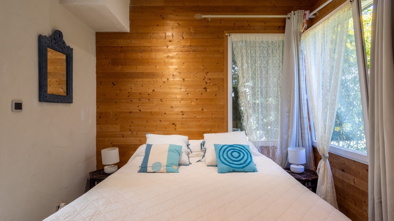 Photo of Bedroom in Lannion