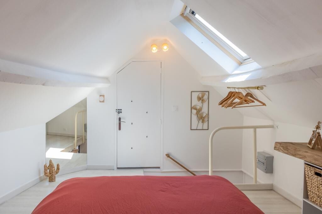 Photo of Bedroom in Troyes