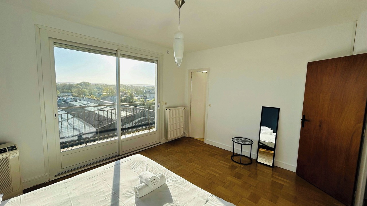 Photo of Bedroom in Reims