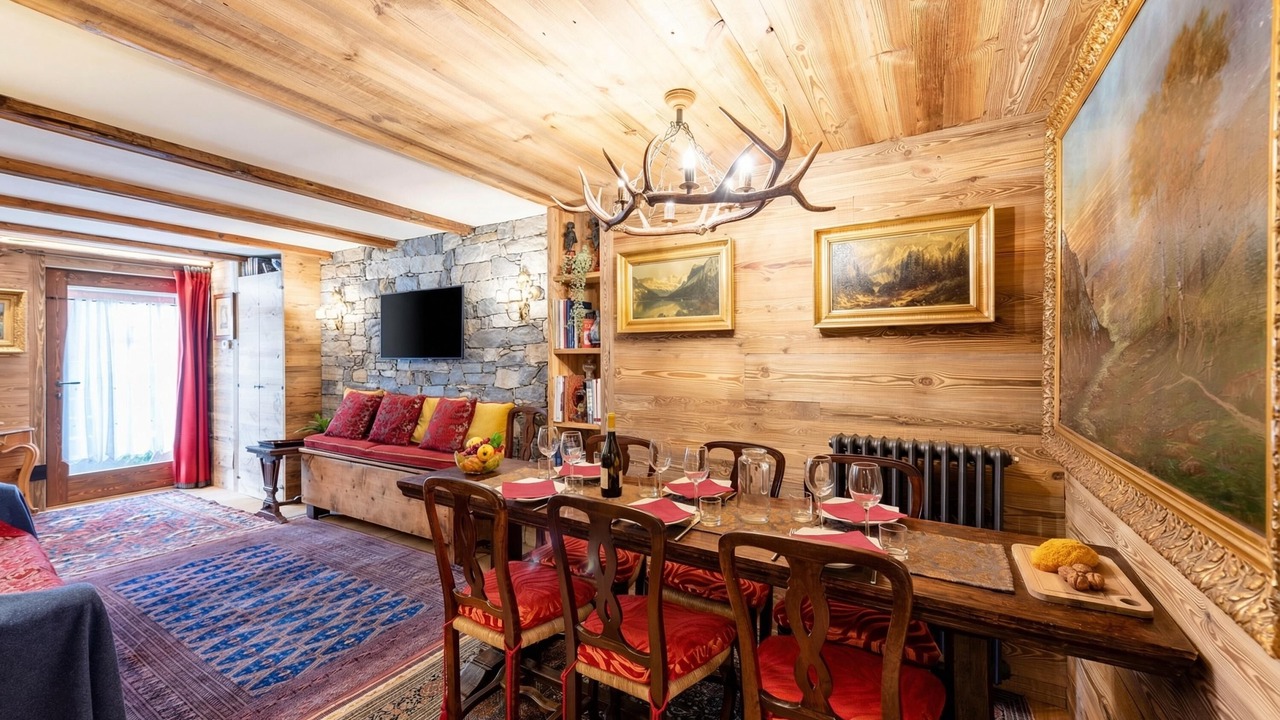 Photo of Bedroom in Courmayeur