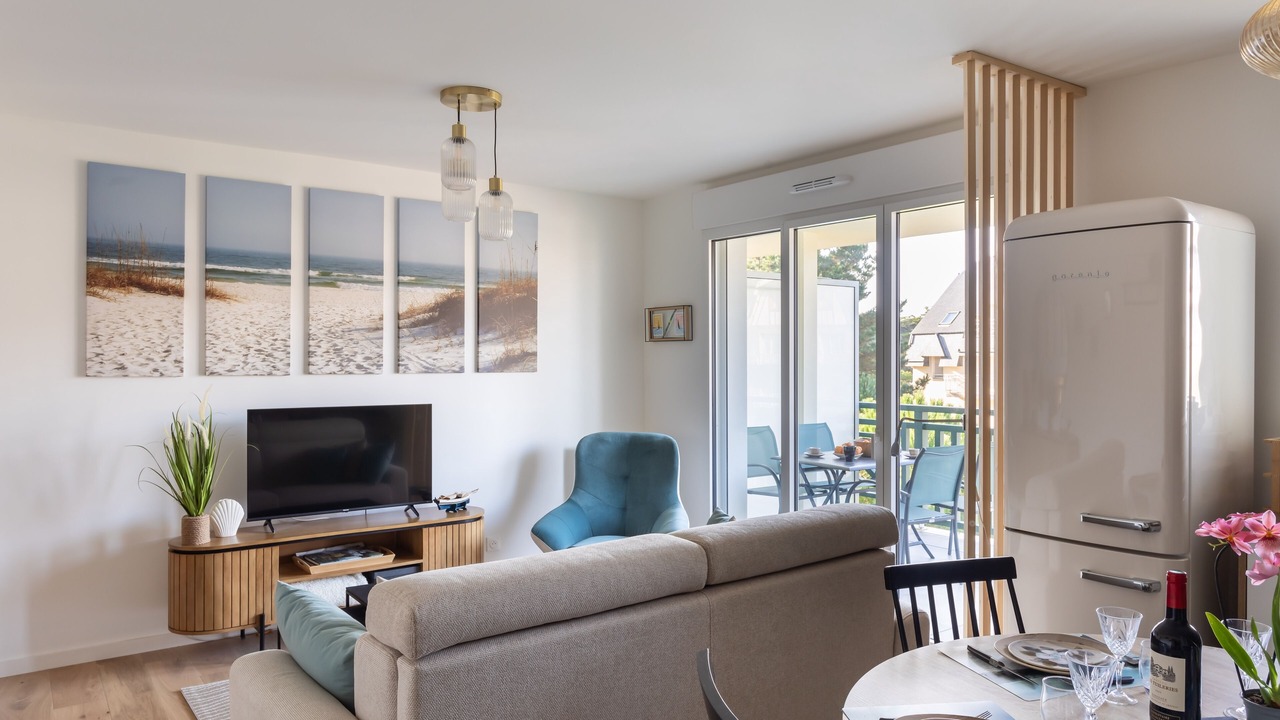 Photo of Livingroom in Sables-d'Or-les-Pins