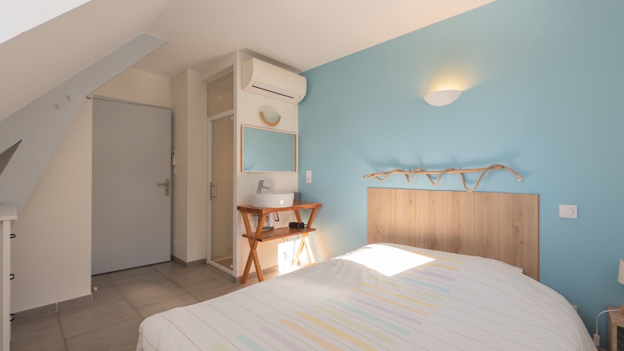 Photo of Bedroom in Sers