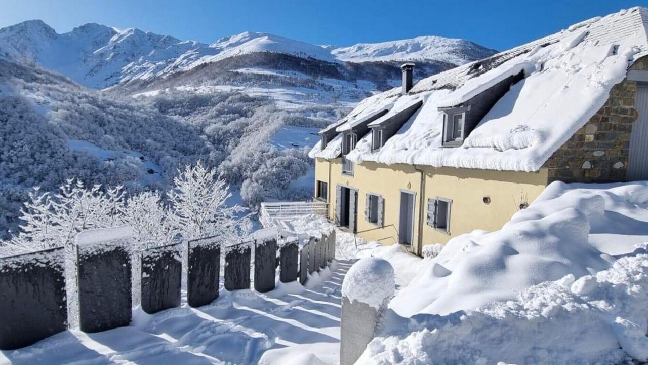 Photo of Outdoor in Sers