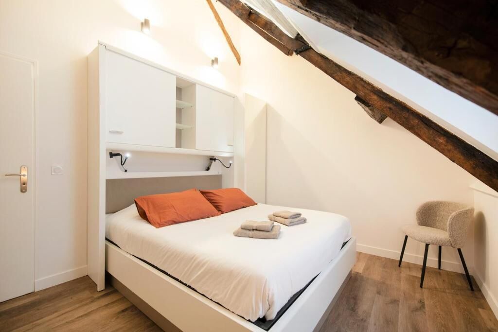Photo of Bedroom in Sens