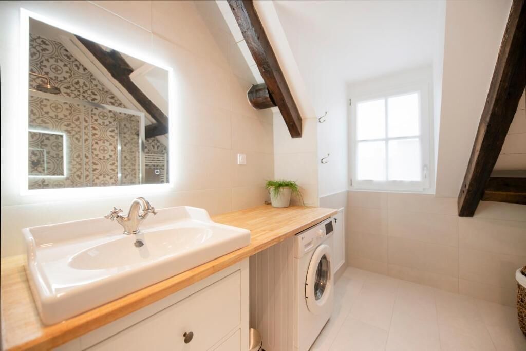 Photo of Bathroom in Sens