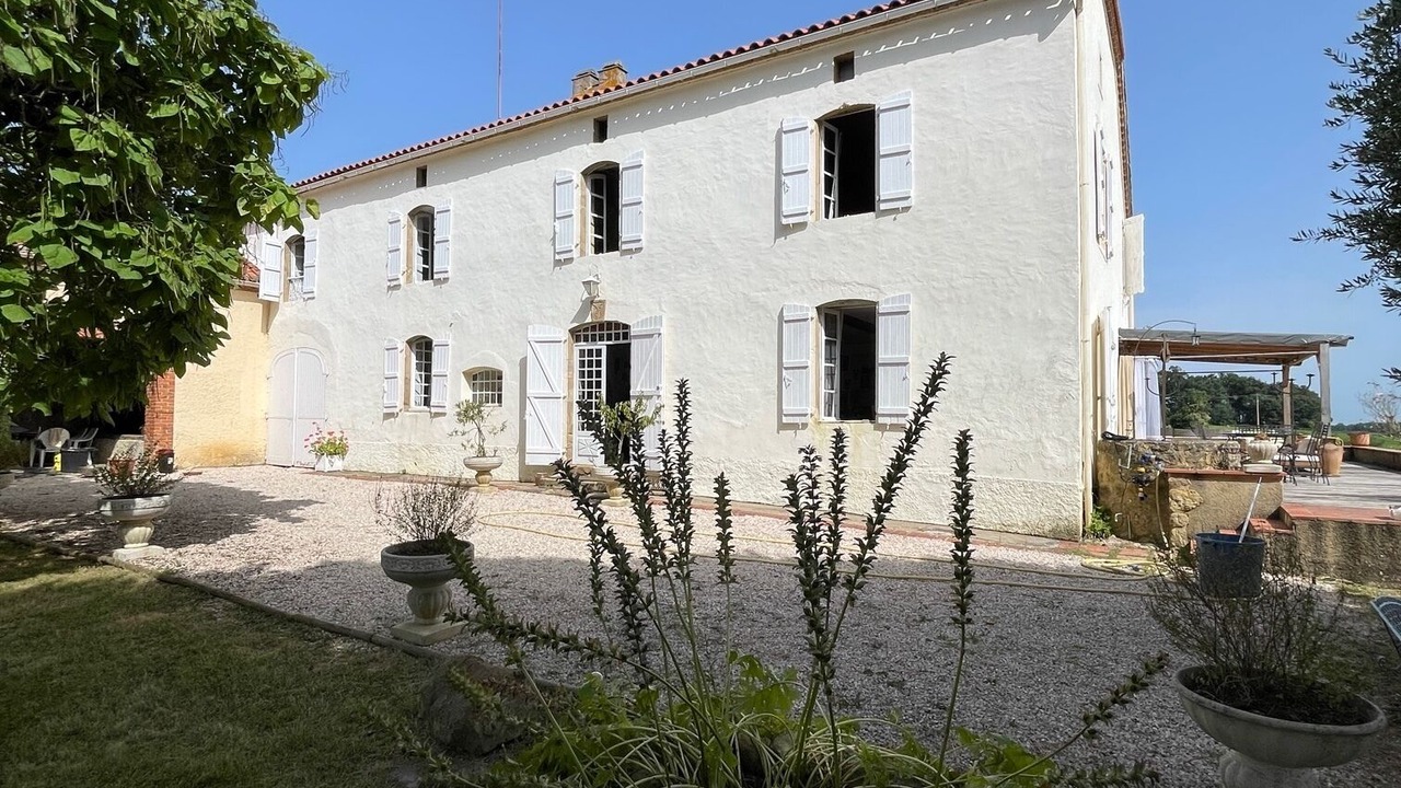 Photo of Outdoor in Saint-Lanne