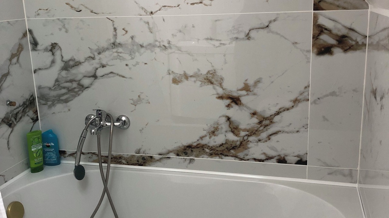 Photo of Bathroom in Meneac