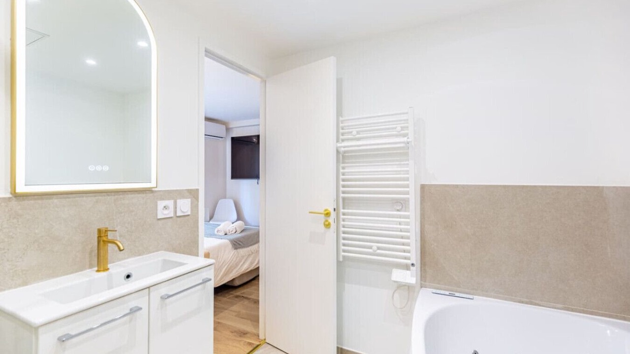 Photo of Bathroom in Grand Parc-Paul Doumer