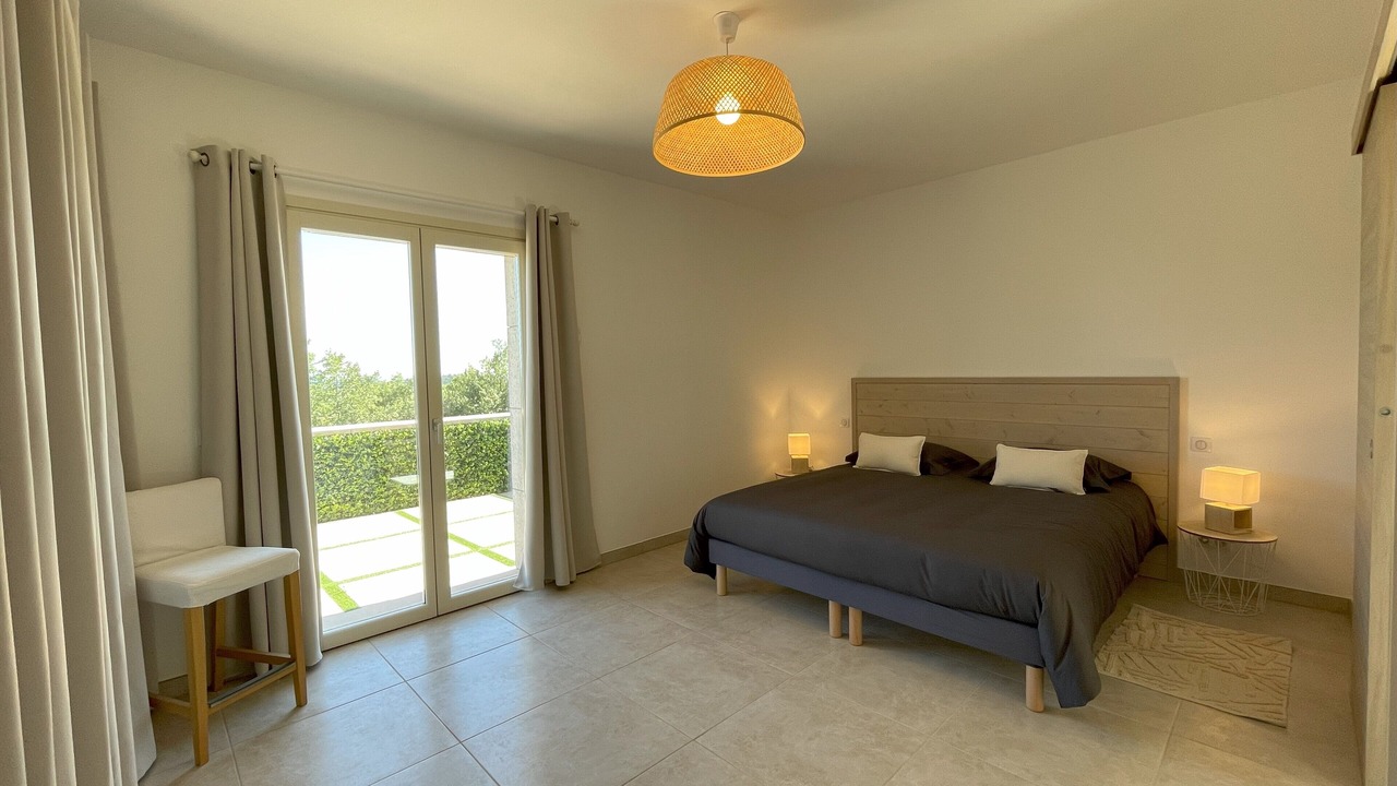 Photo of Bedroom in Saint-Cezaire-sur-Siagne