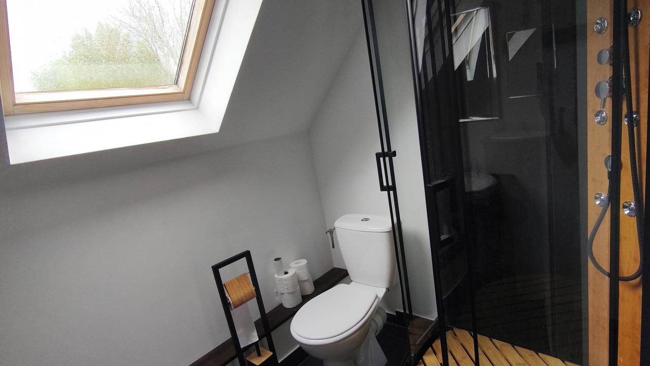 Photo of Bathroom in Trancault