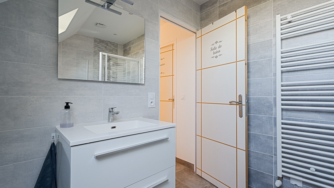 Photo of Bathroom in Corseul