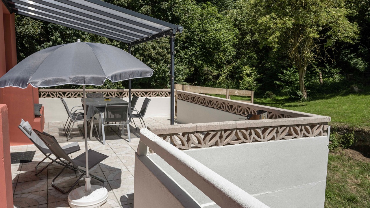 Photo of Outdoor in Plelo