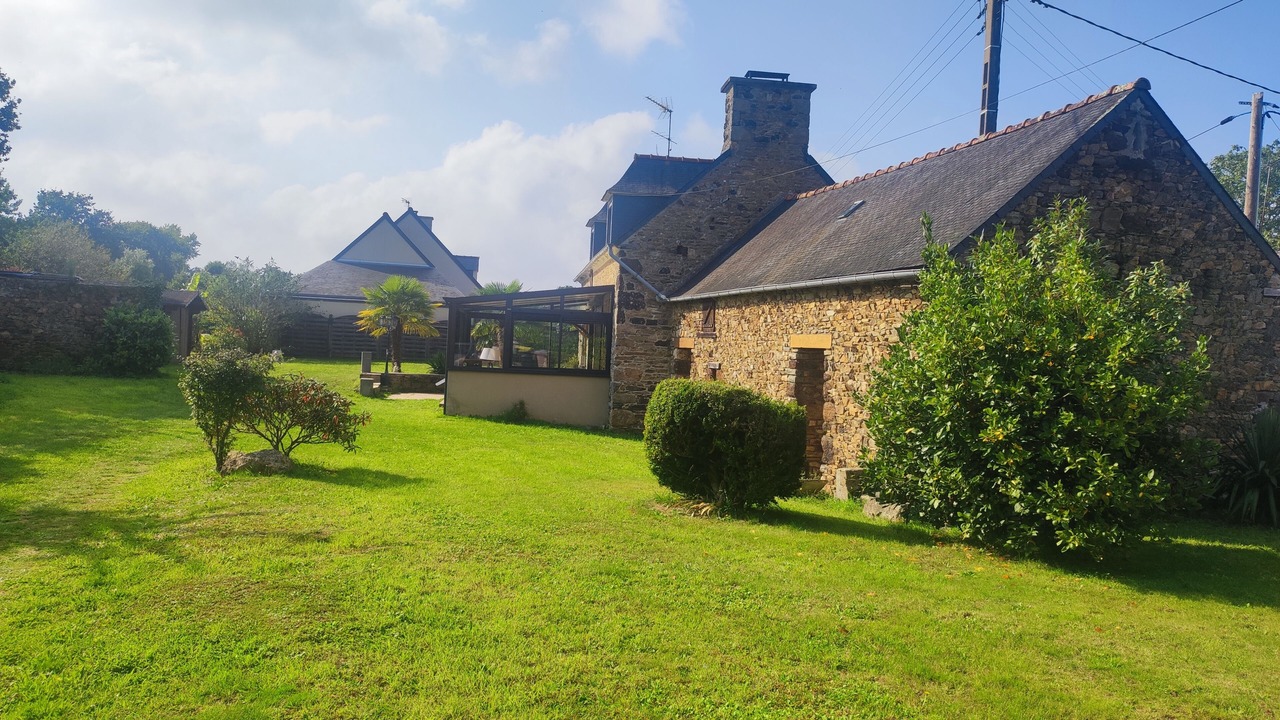 Photo of Outdoor in Pleguien