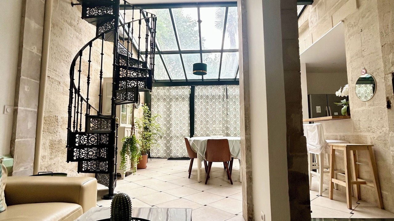 Photo of Livingroom in Bordeaux Sud