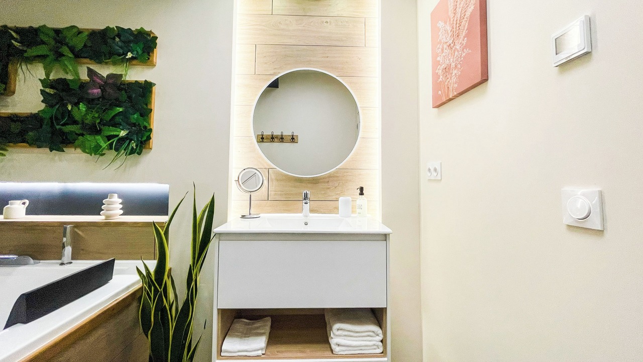 Photo of Bathroom in Troyes