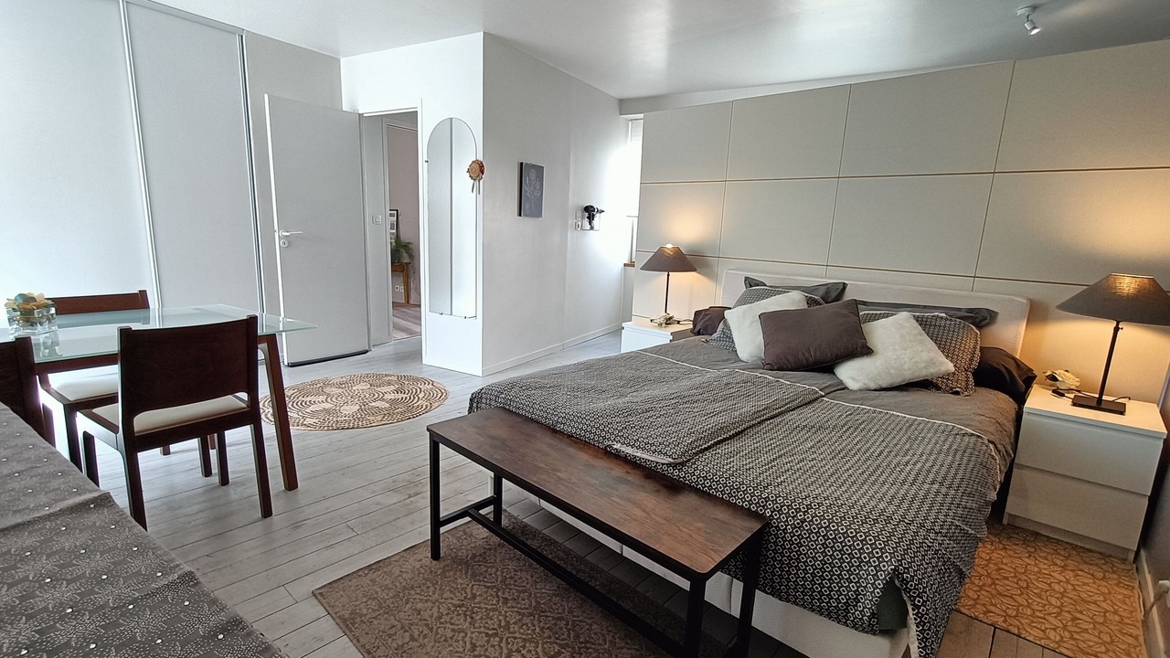 Photo of Bedroom in Saint-Brieuc
