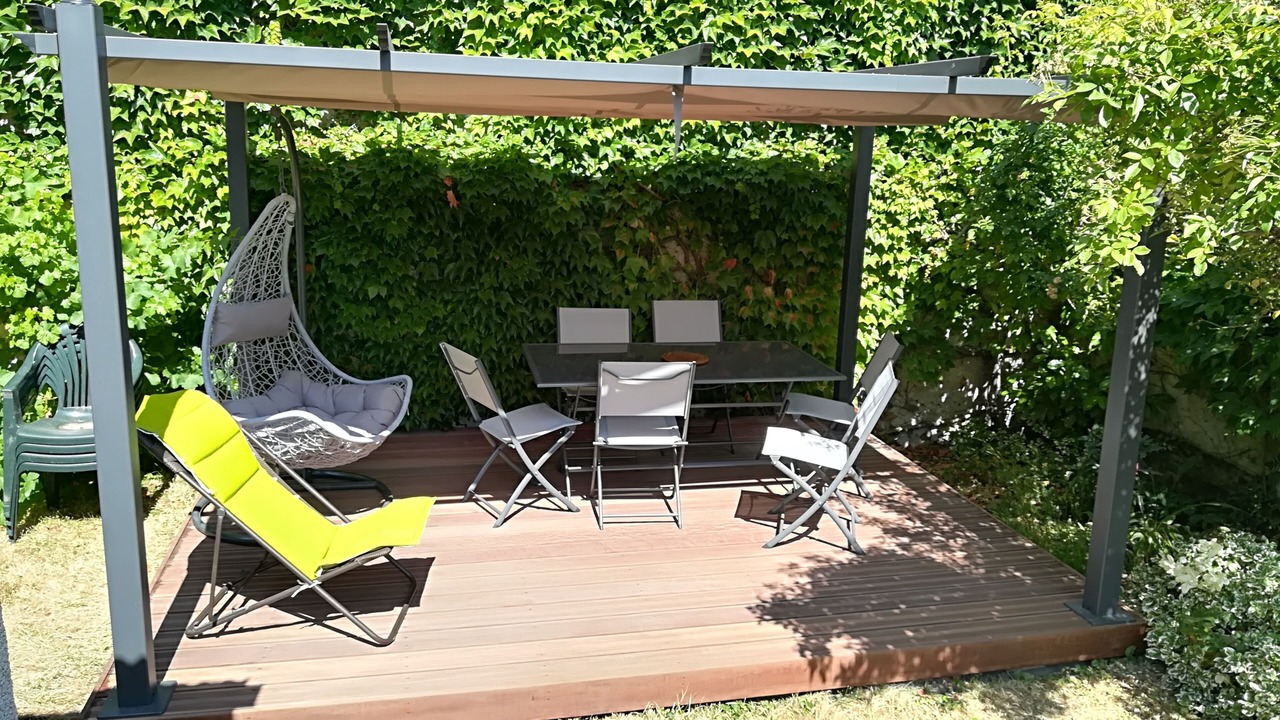 Photo of Outdoor in La Louptiere-Thenard