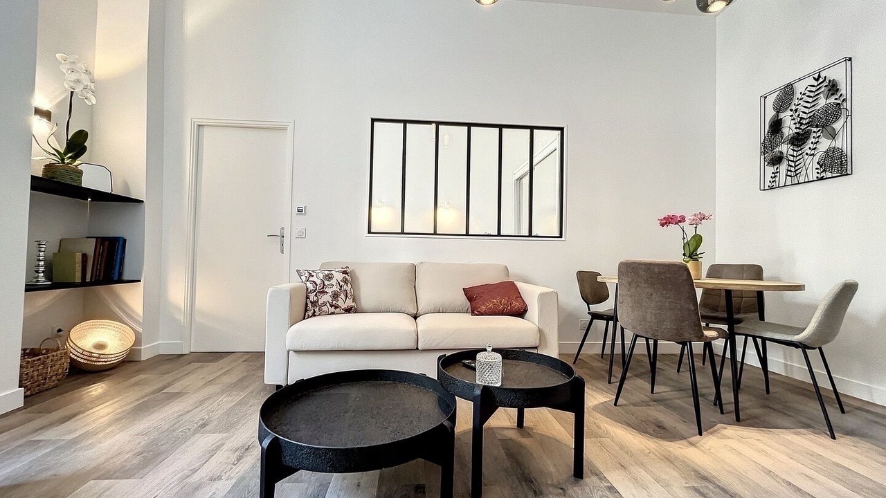 Photo of Livingroom in Sens