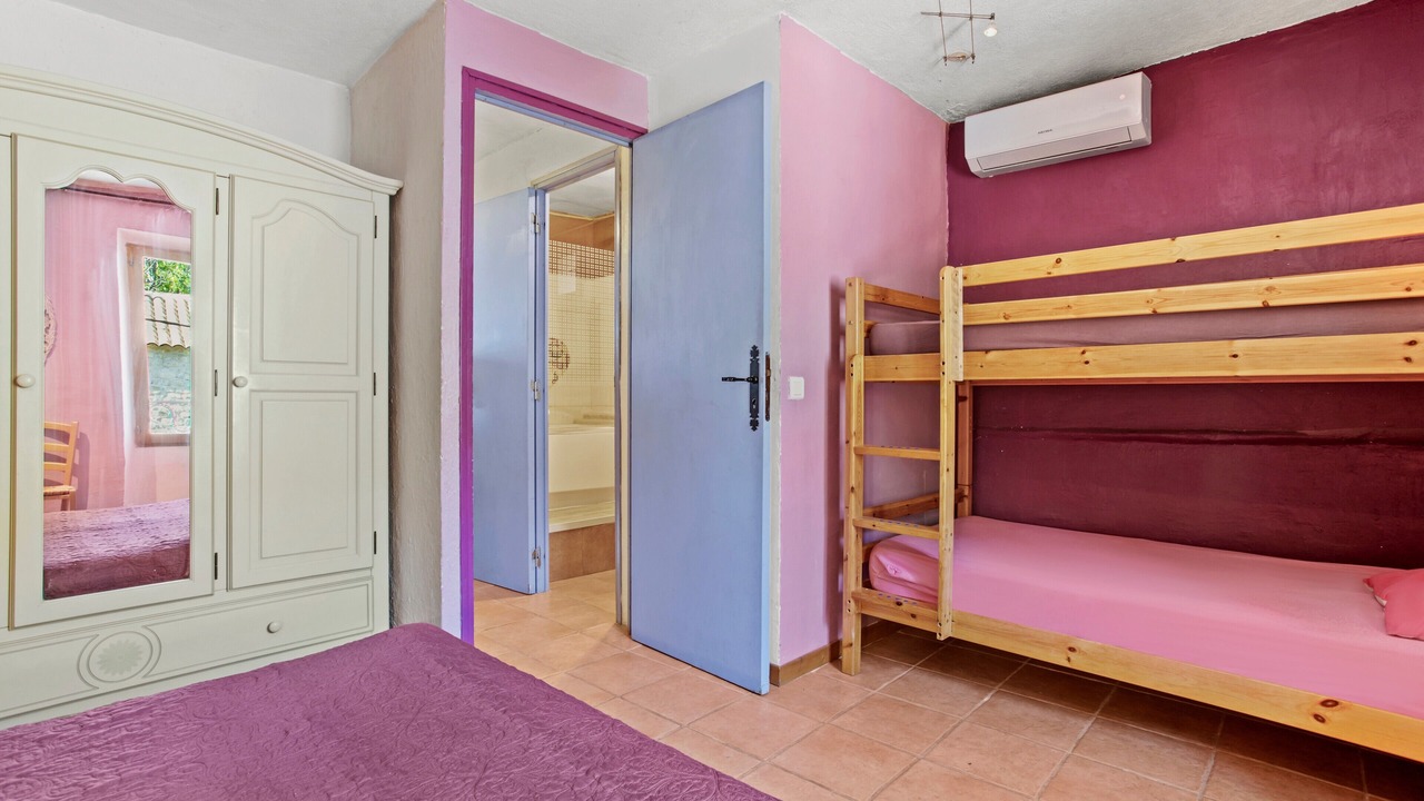 Photo of Bedroom in Bargeme