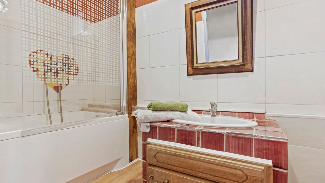 Photo of Bathroom in Bargeme