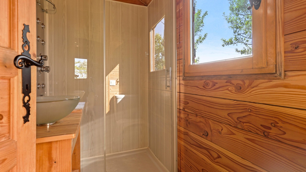Photo of Bathroom in Bargeme
