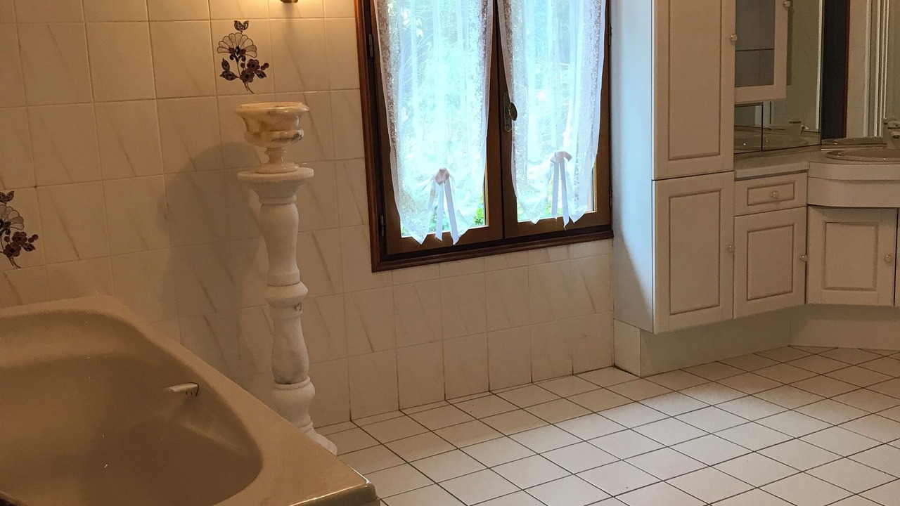 Photo of Bathroom in Givry-en-Argonne