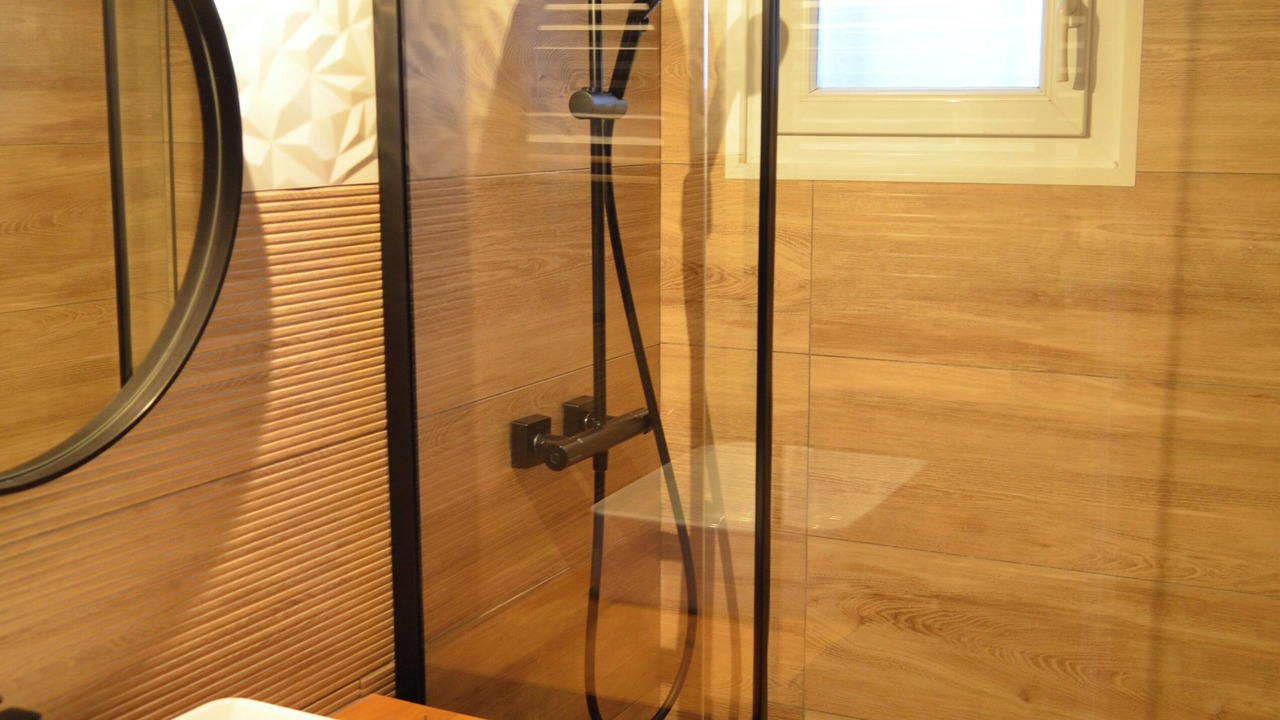 Photo of Bathroom in Sault-Saint-Remy
