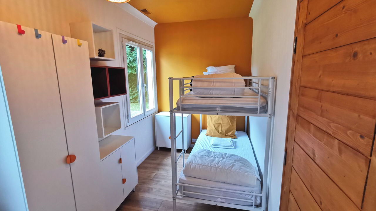 Photo of Bedroom in Sault-Saint-Remy