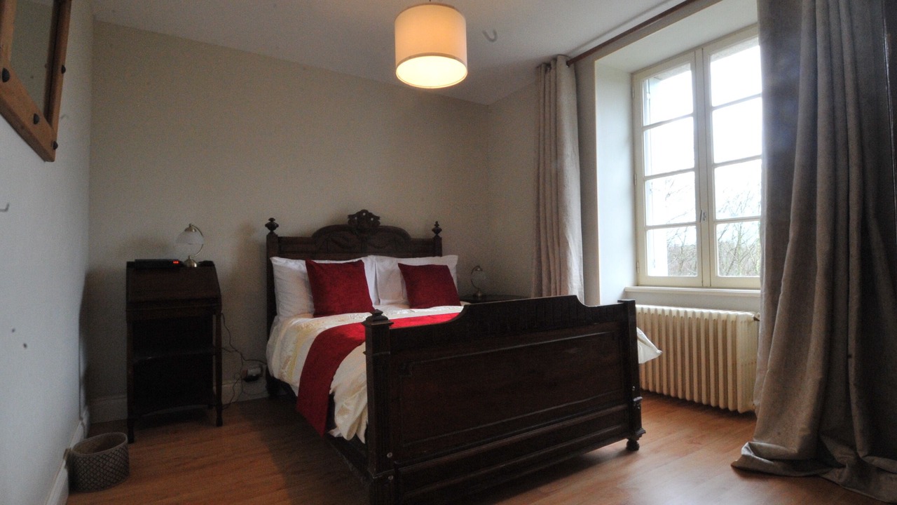 Photo of Bedroom in St.-Martin-des-Champs