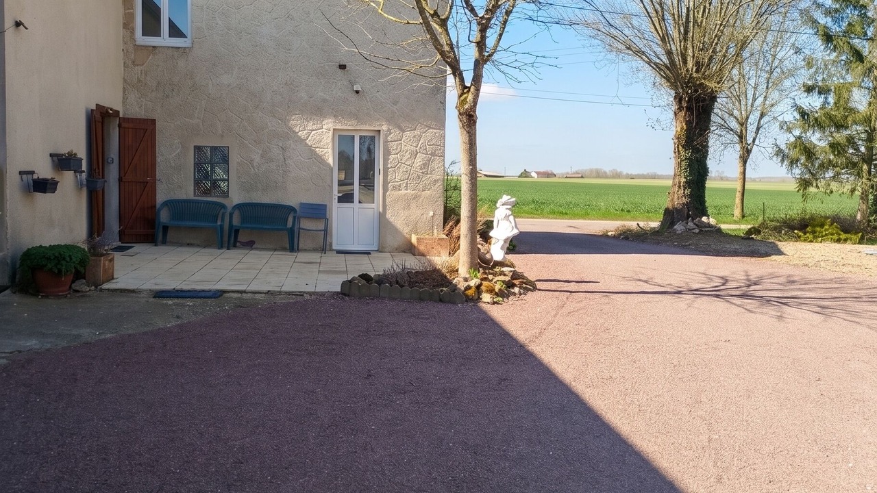 Photo of Others in Margerie-Hancourt