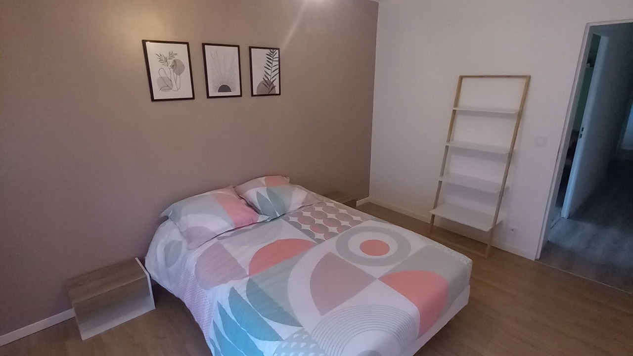 Photo of Bedroom in Bayel