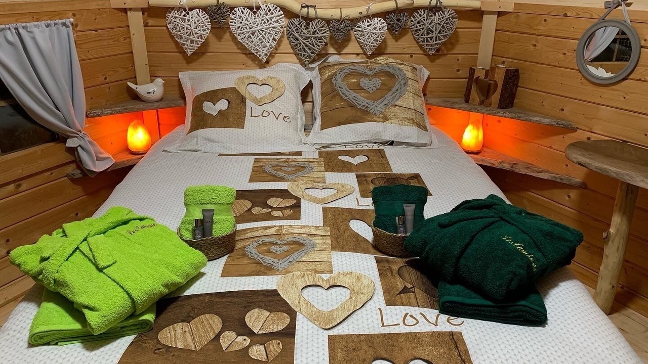 Photo of Bedroom in Mesnil Sous Les Cotes